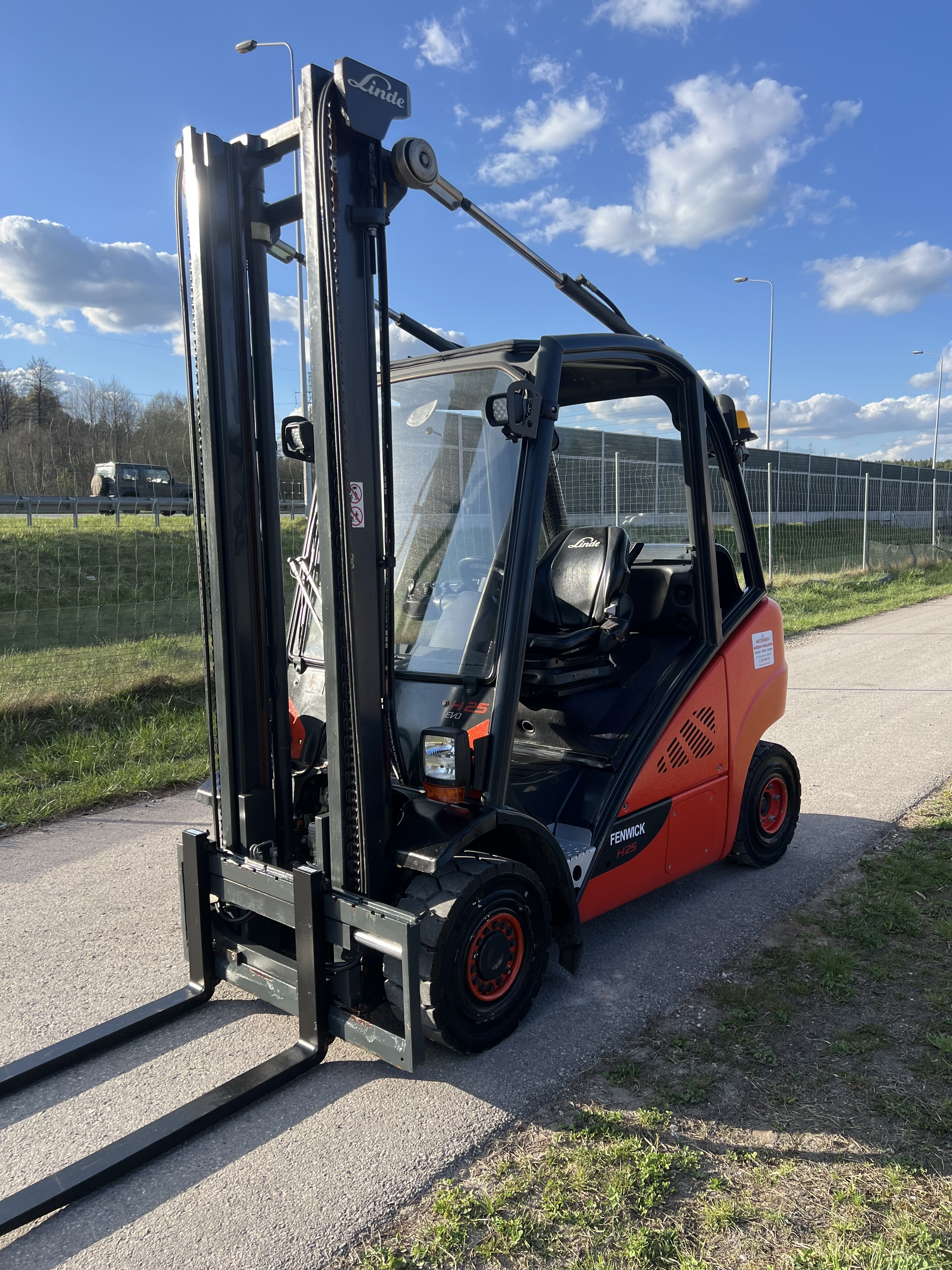 LINDE H25T-02